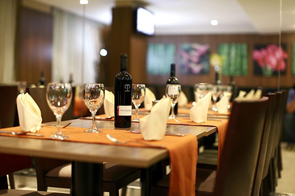 Wyndham Garden Panama Restoran fotoğraf